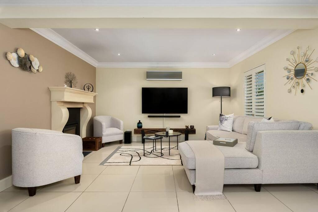 The Tram Home Stay Franschhoek Ngoại thất bức ảnh